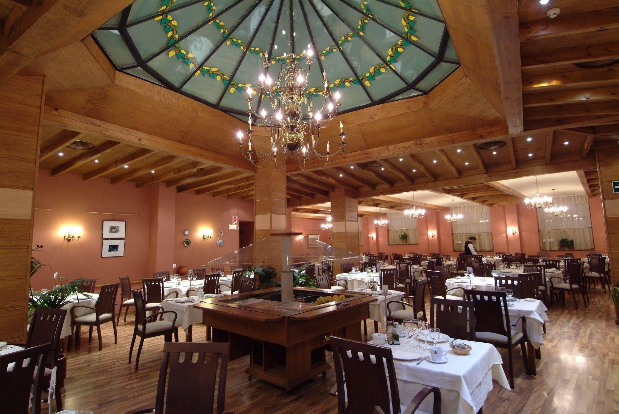 Hotel Palacio De Onate Guadix Restaurant foto